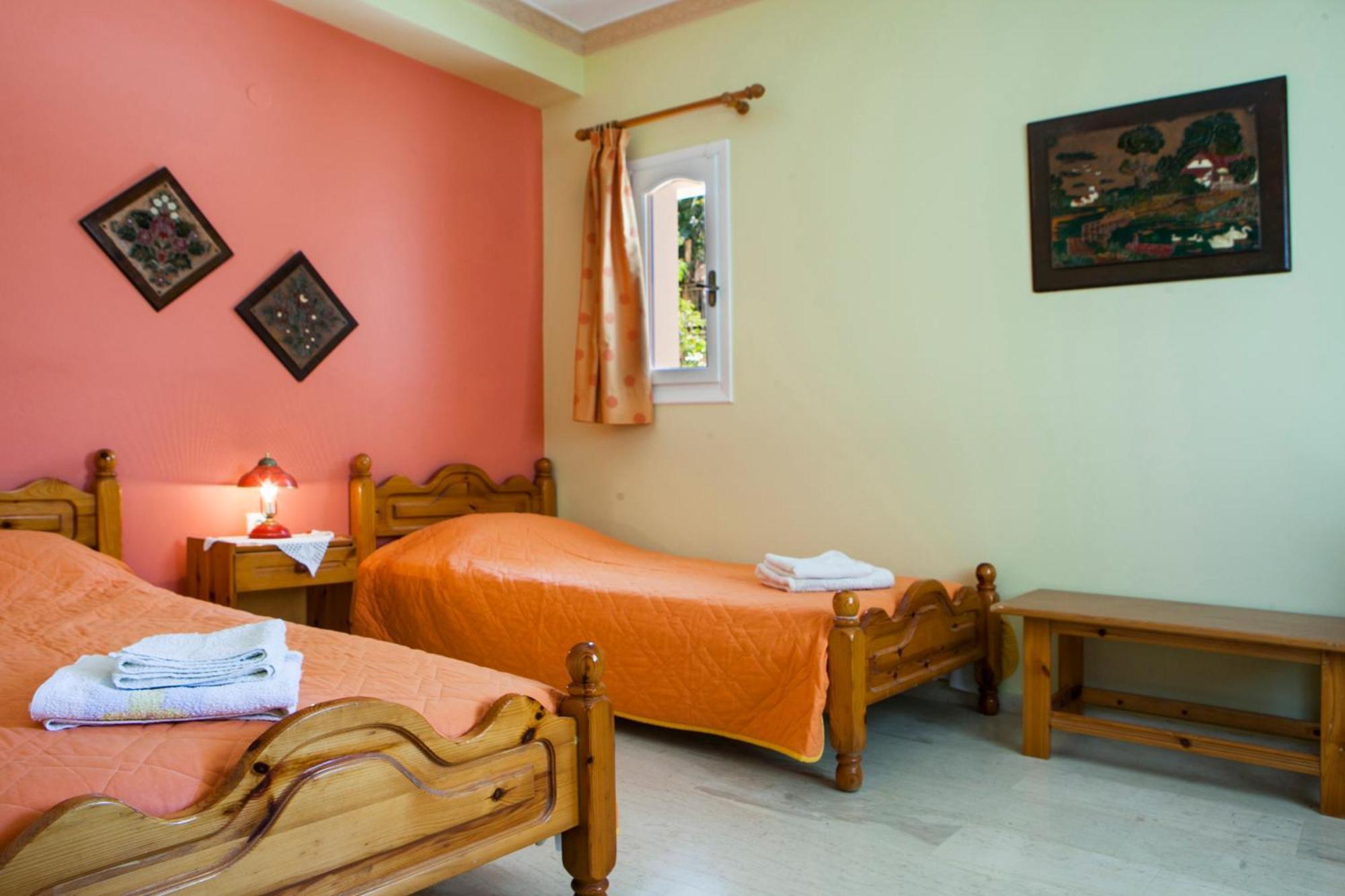 Tzivras Villa & Apartments Lassi  Cameră foto