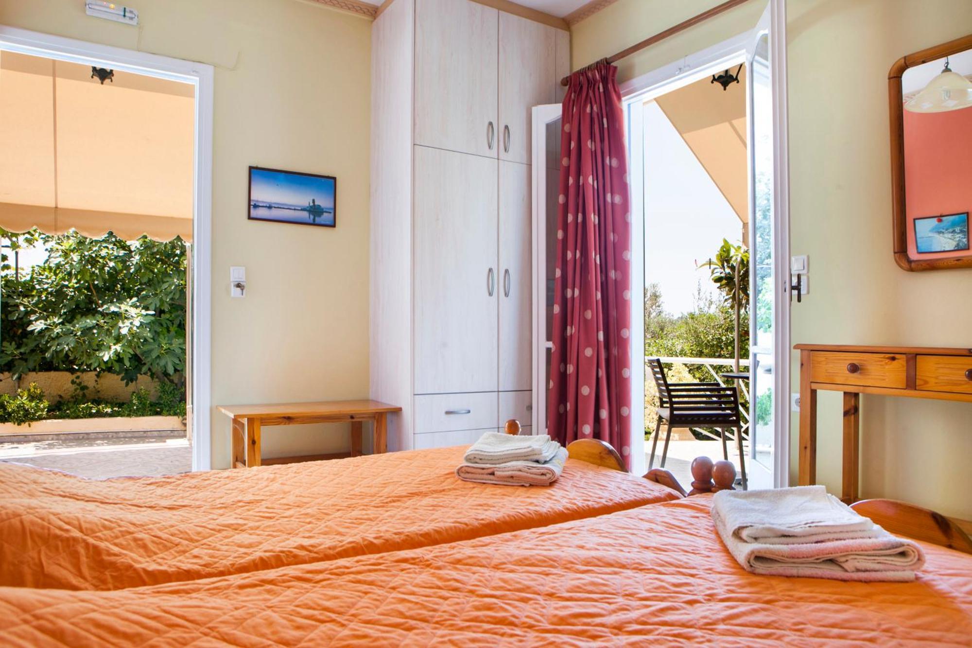 Tzivras Villa & Apartments Lassi  Cameră foto