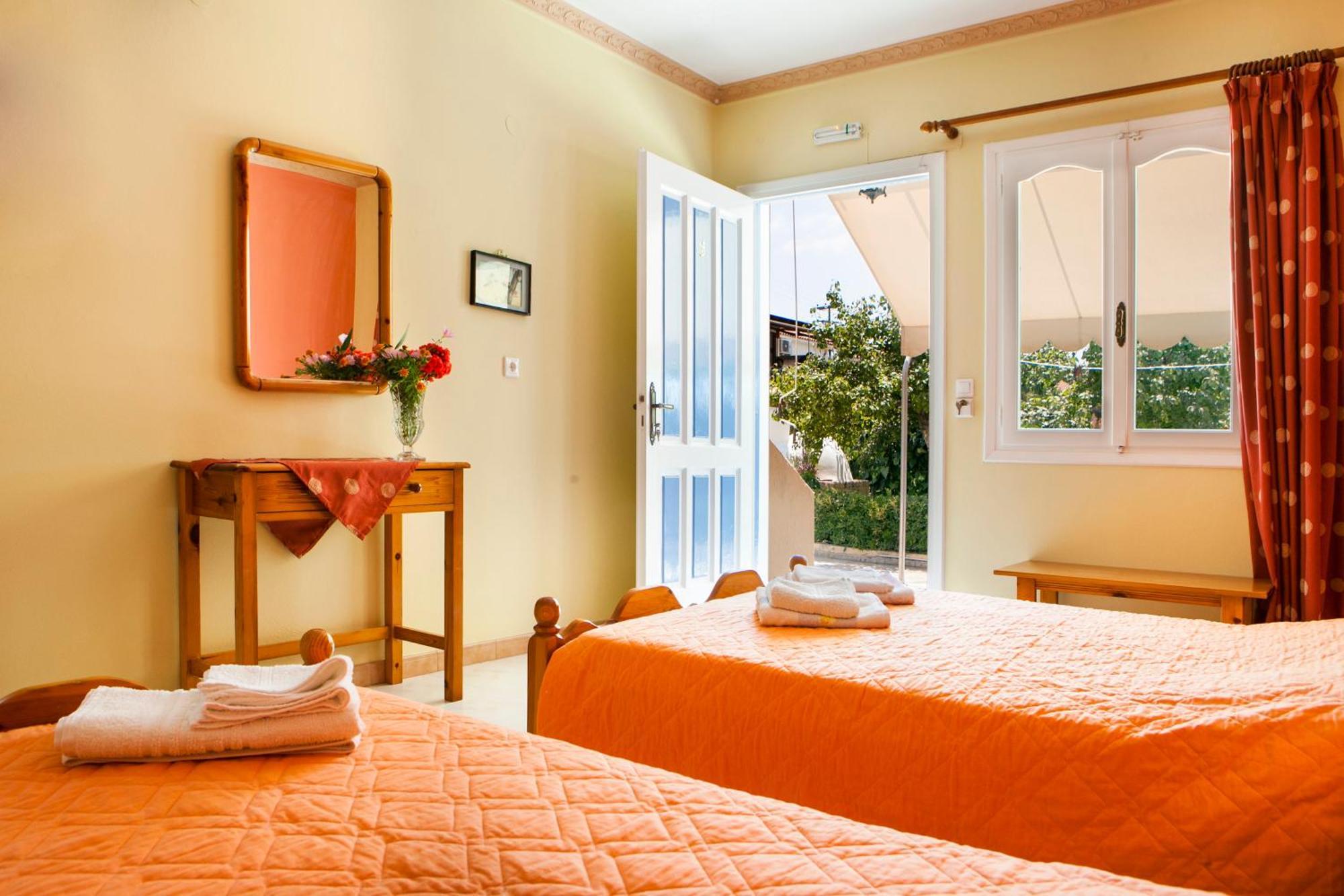 Tzivras Villa & Apartments Lassi  Cameră foto